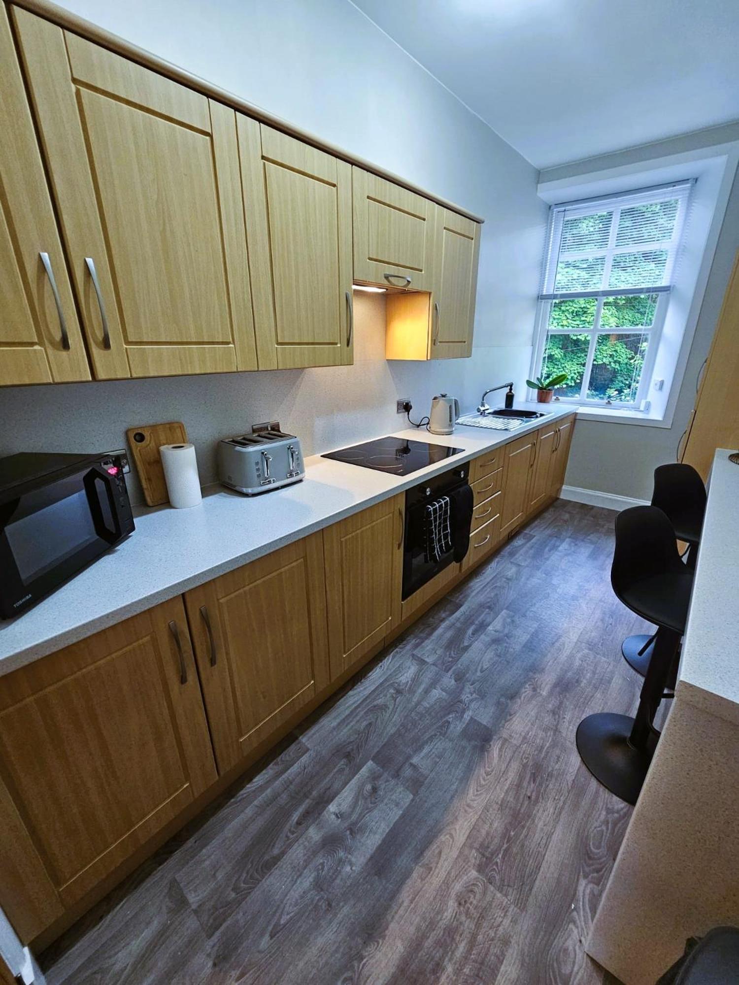Glebe Apartment *
