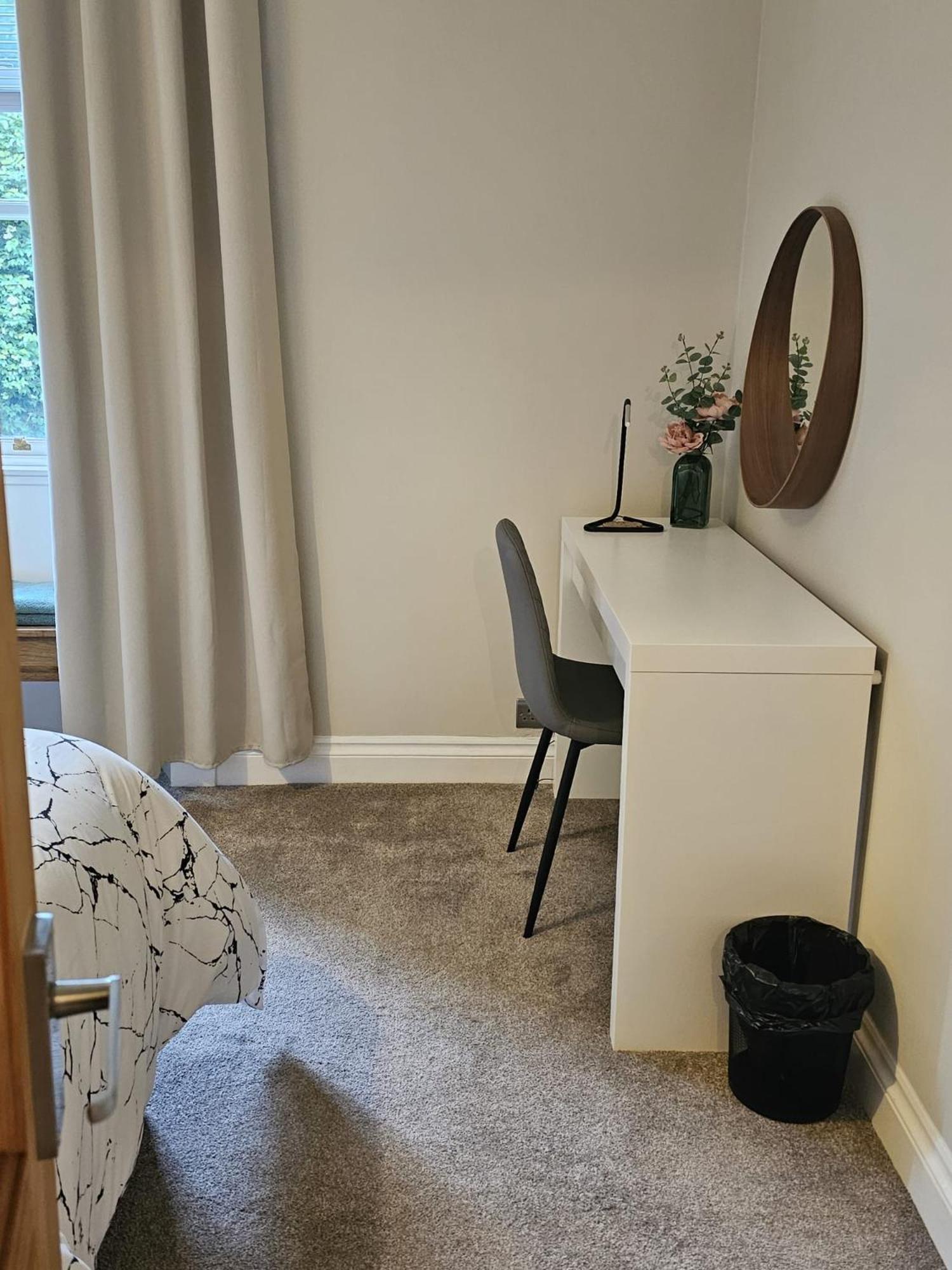 Glebe Apartment